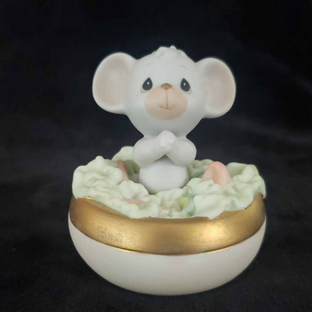 Vintage Precious Moments "Lettuce Pray" Mouse Figurine 261122 (1996)